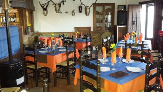 Restaurante Mesón Oñate Zahara de la Sierra | Gastronomía excepcional en un entorno encantador